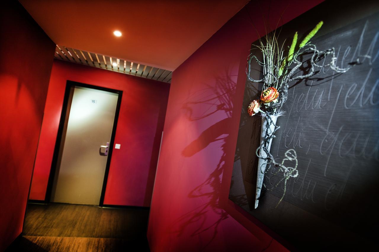 Logis Hotel Restaurant Des Gorges Du Tarn Florac Zewnętrze zdjęcie
